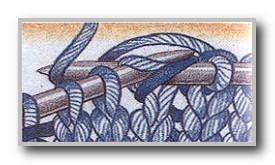 Курс Вязание спицами. Детали дизайна, частичное вязание. Обвить петлю на лицевой стороне, шаг 4 Курс Вязание спицами. Детали дизайна, частичное вязание. Обвить петлю на лицевой стороне, шаг 4