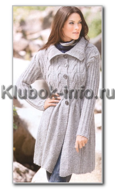 Вязание спицами. Однотонное приталенное пальто с косами. Размеры: 38/40 (48/50) Вязание спицами. Однотонное приталенное пальто с косами. Размеры: 38/40 (48/50)